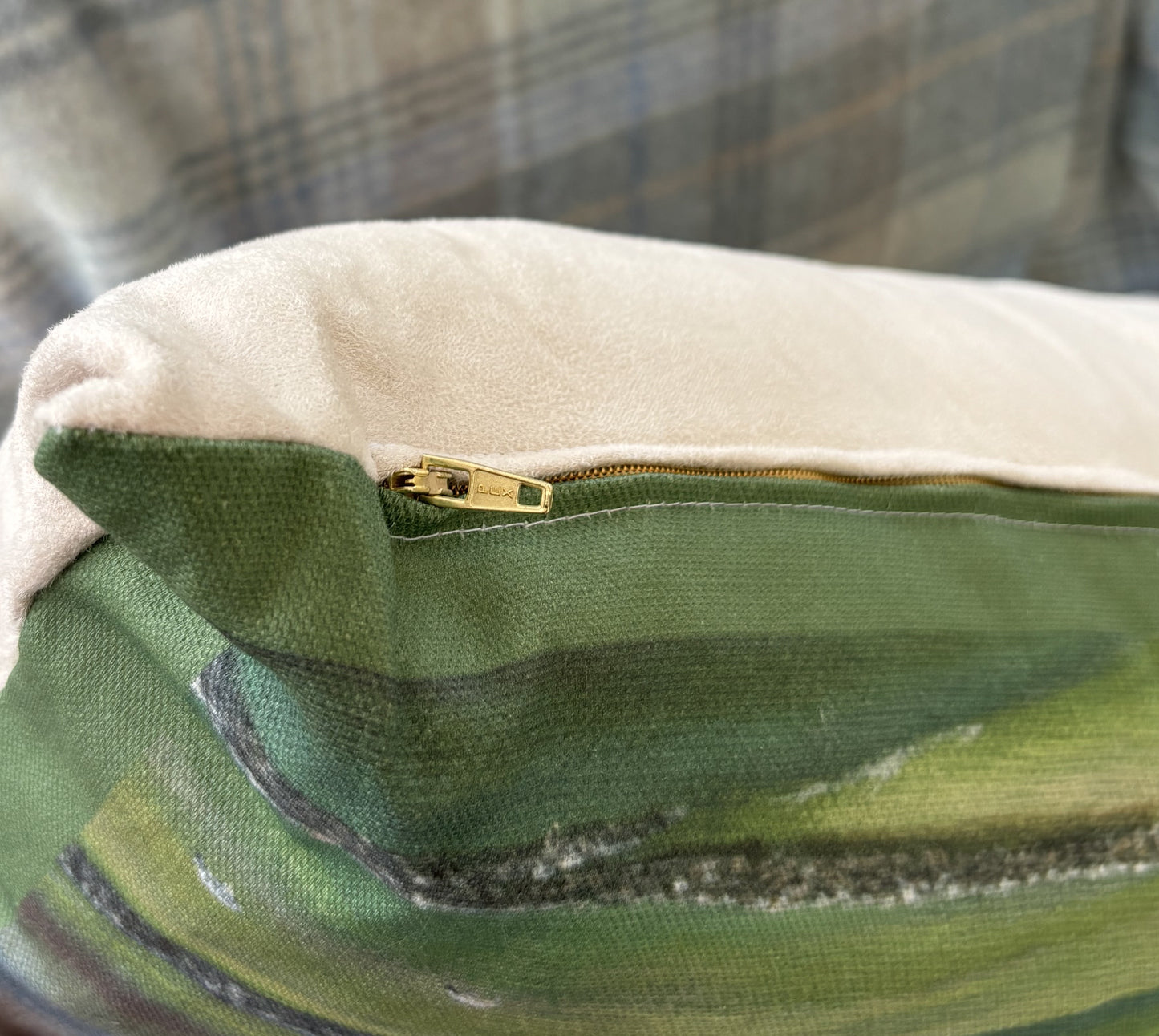 There is always Hope | Countryside Cushion